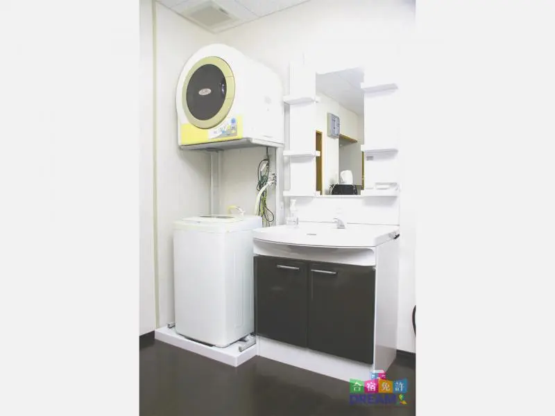 洗濯機・乾燥機・洗面台