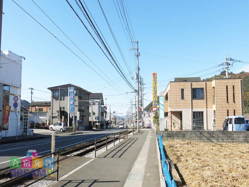 宿舎前の道路
